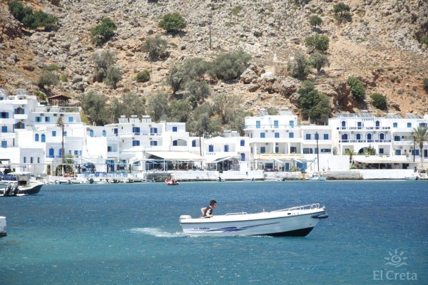 Loutro beach, Chania